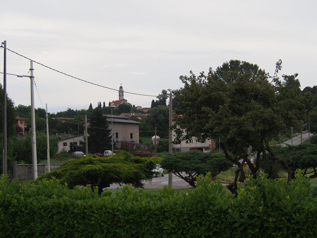 Alloggio Agrituristico Ai Tre Castelli Moruzzo Extérieur photo