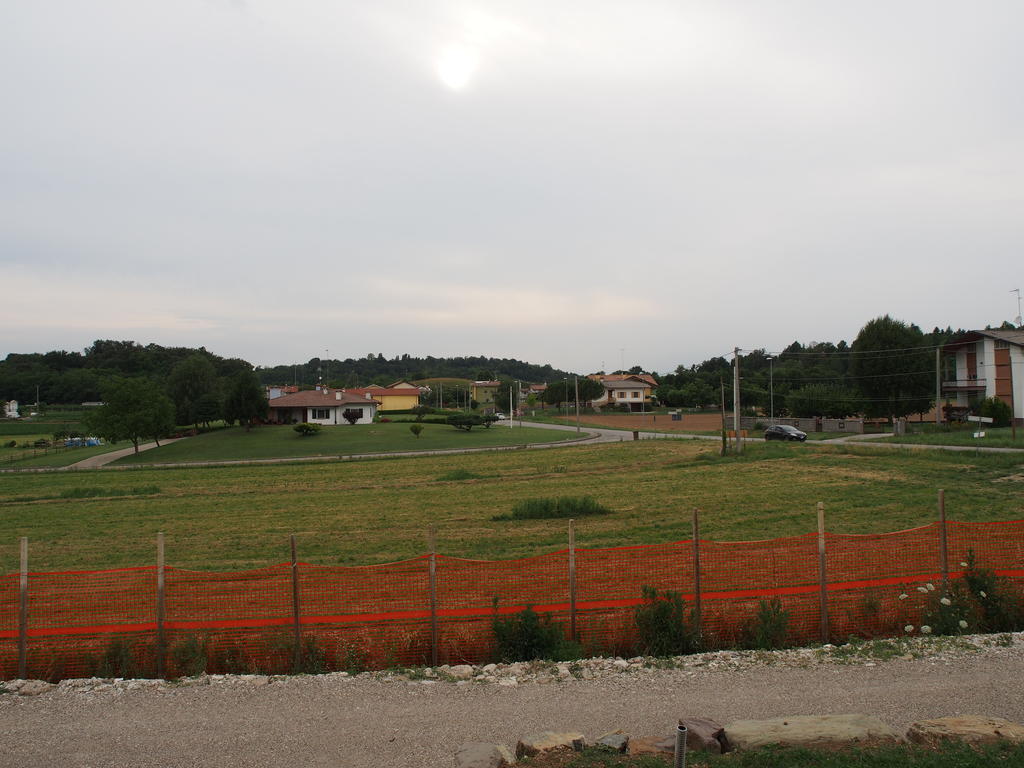 Alloggio Agrituristico Ai Tre Castelli Moruzzo Extérieur photo