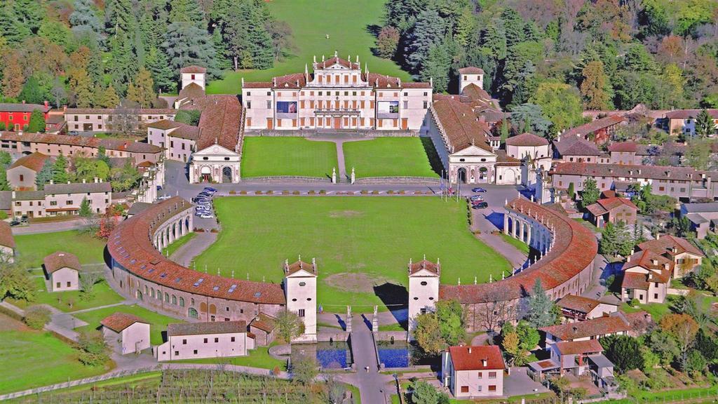 Alloggio Agrituristico Ai Tre Castelli Moruzzo Extérieur photo